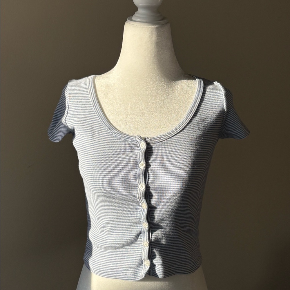 Brandy Melville Navy and White Buttoned Crop Top